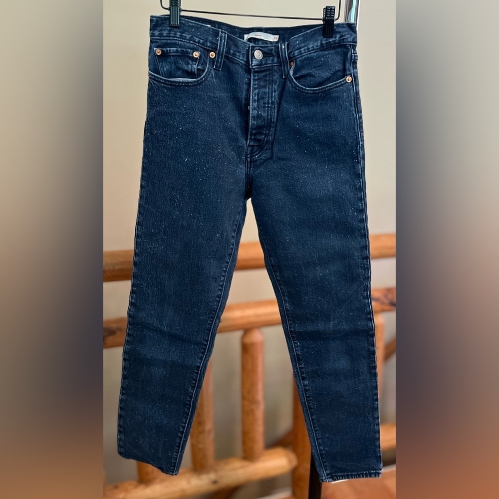 Levi’s Premium Wedgie Icon Fit Jeans – Size 28 (Intergalactic Wash) - Picture 5 of 9